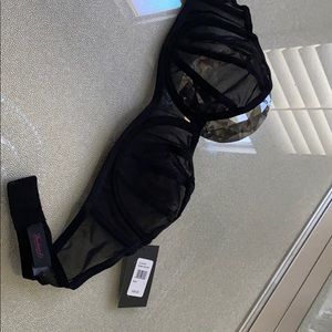 Fredericks of Hollywood Black Strapless Bra